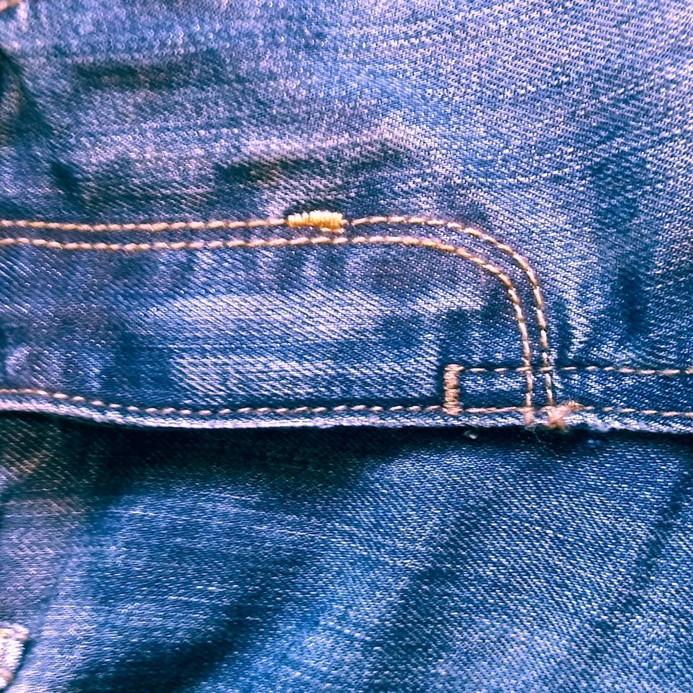 Jeans - Picture 7 of 7